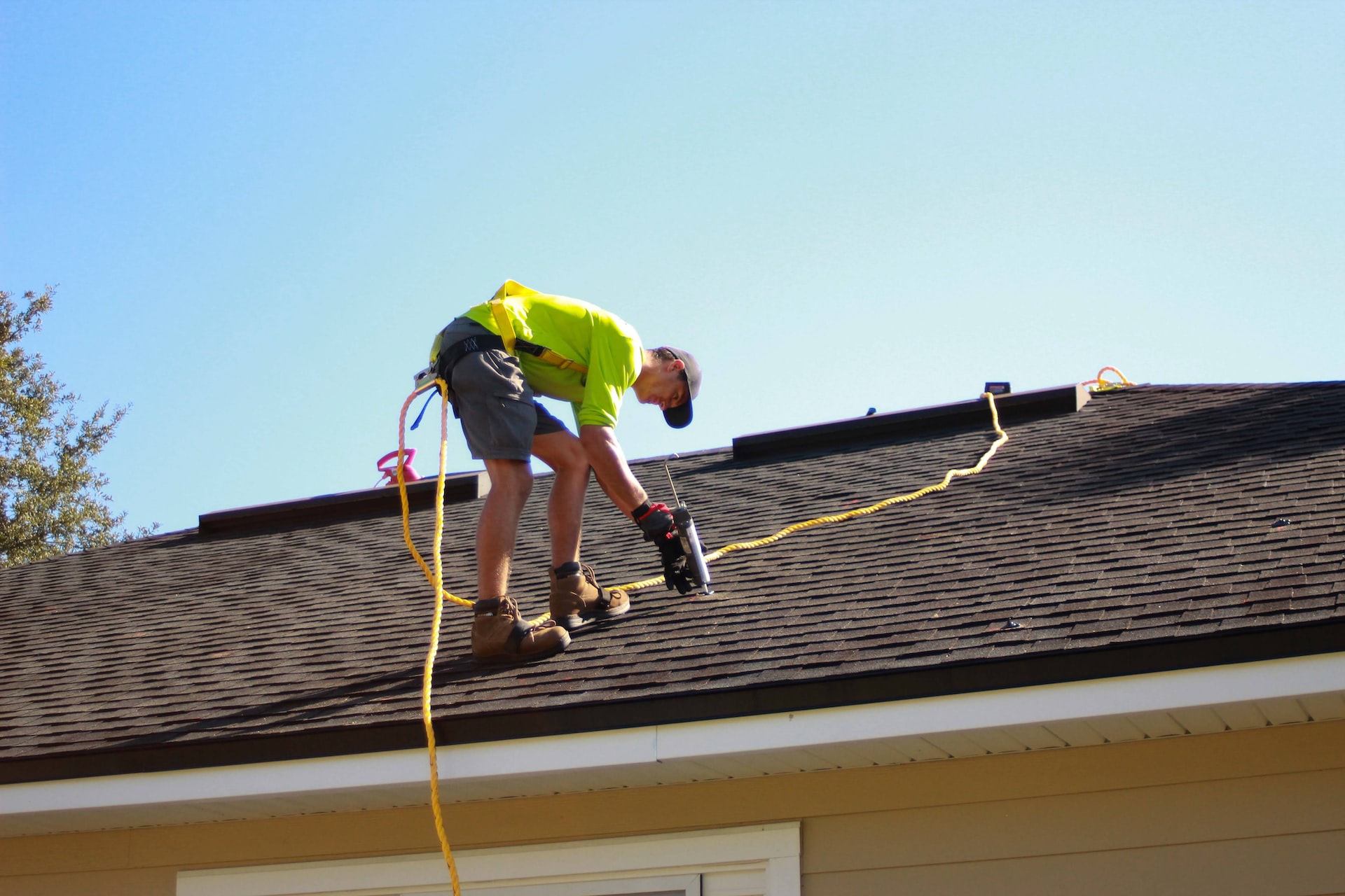 Why Immediate Roof Leak Repair is Important